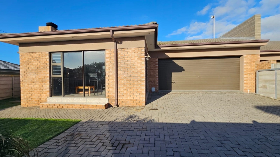 3 Bedroom Property for Sale in Little Brak River Western Cape